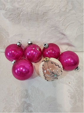 Vintage Pre WWII Shiny Brite Glass Christmas Ornaments, Read